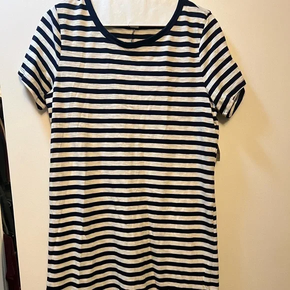 Old Navy Dresses | Nwt Old Navy Striped T Shirt Dress Beach Coverup | Color: Blue/White | Size: M | Nicolescloset67's Closet